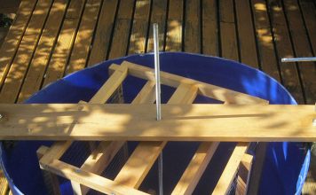 How to Make a Honey Extractor